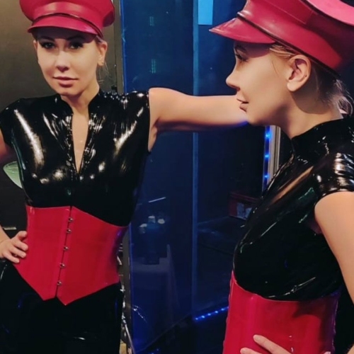 Lady Cora Champaign - Foto 33 von 82