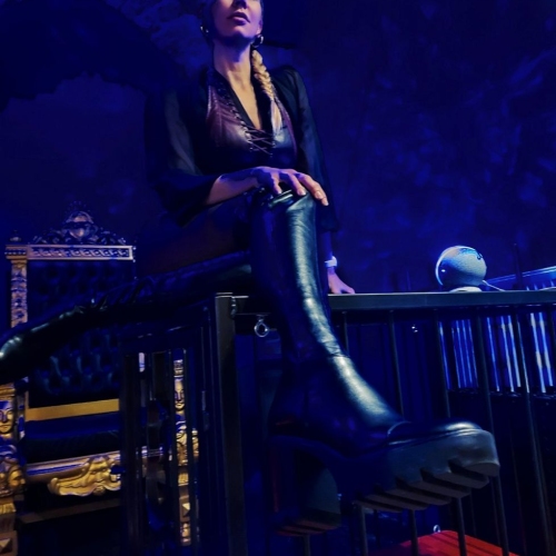 Lady Cora Champaign - Foto 15 von 82