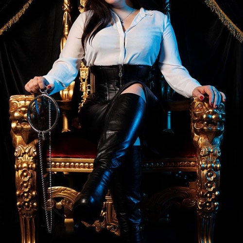 Madame Eva-Liliel Black - Foto 5 von 13