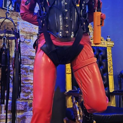 Latex Ästhetik - Foto 8 von 22