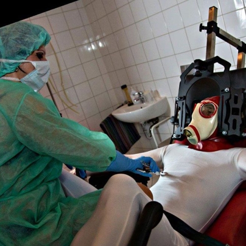 Bizarräztin Lady Dana - Foto 26 von 31