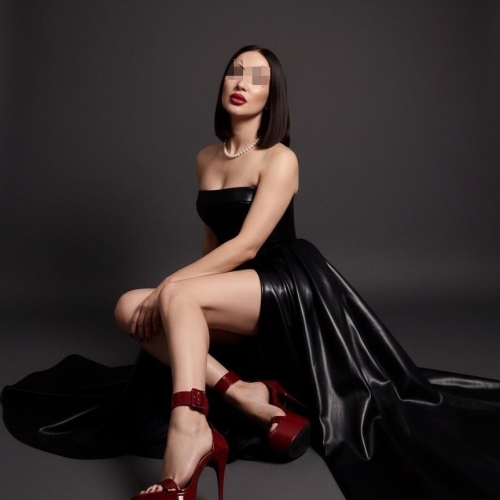 Mistress Dona - Foto 3 von 12